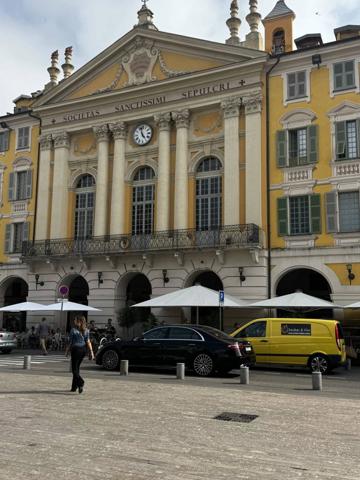 Vivre l’Exception : Appartement de Prestige – Place Garibaldi, Nice