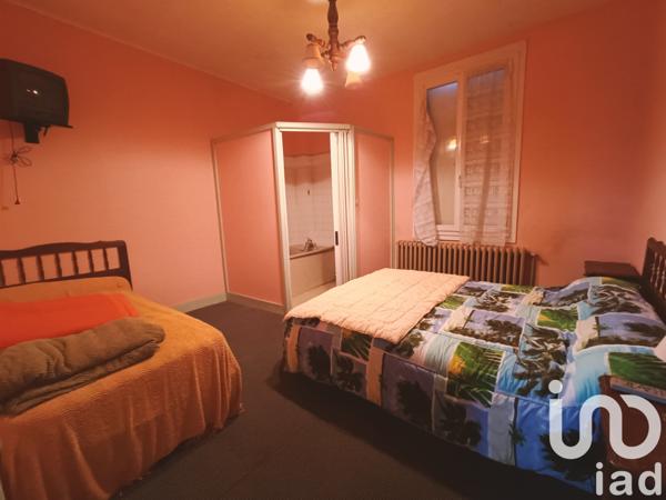 Immeuble à vendre 815 m² Authon