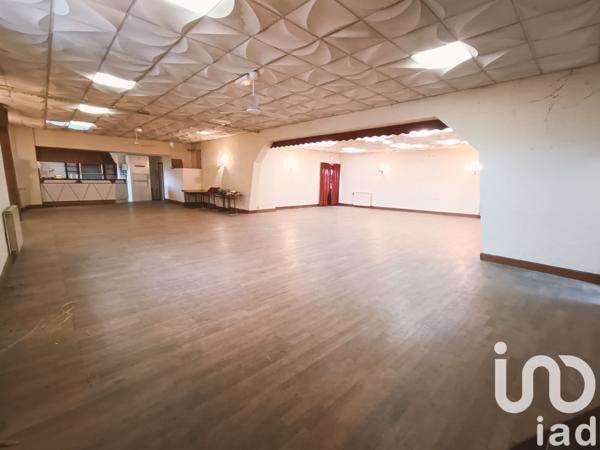 Immeuble à vendre 815 m² Authon