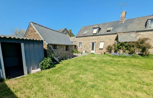 Maison à vendre 6 pièces 2x70 M2 - 1630 m2 de terrain - SAINT GEORGES DE REINTEMBAULT (35)