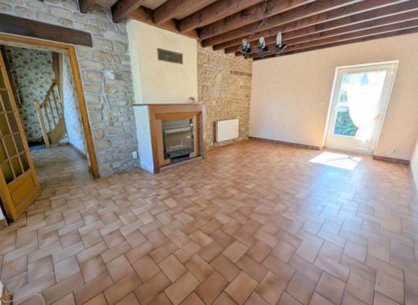 Maison à vendre 6 pièces 2x70 M2 - 1630 m2 de terrain - SAINT GEORGES DE REINTEMBAULT (35)