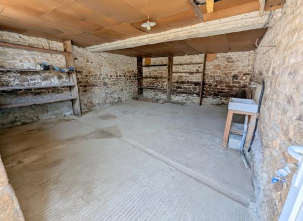 Maison à vendre 6 pièces 2x70 M2 - 1630 m2 de terrain - SAINT GEORGES DE REINTEMBAULT (35)
