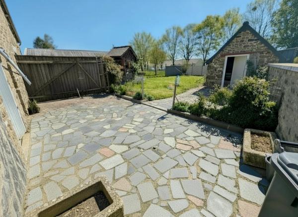Maison à vendre 6 pièces 2x70 M2 - 1630 m2 de terrain - SAINT GEORGES DE REINTEMBAULT (35)