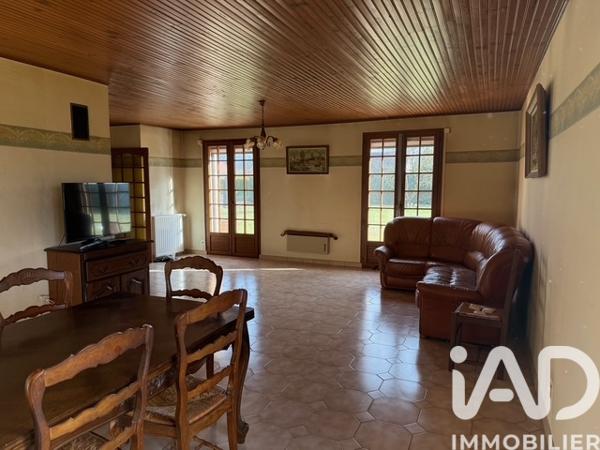 Maison à vendre 8 pièces 153 m² Saint-Lyé