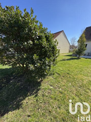 Maison à vendre 4 pièces 91 m² Saint-Denis-de-l'Hôtel