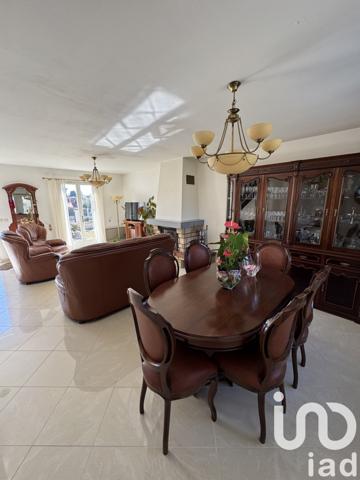 Maison à vendre 4 pièces 91 m² Saint-Denis-de-l'Hôtel