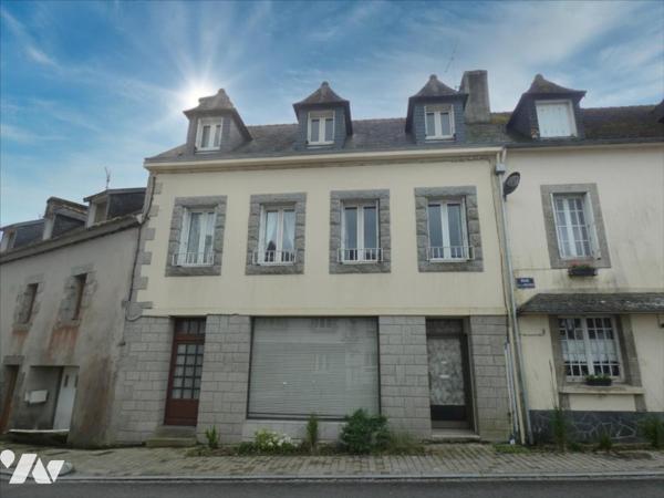 BRASPARTS- Maison au bourg