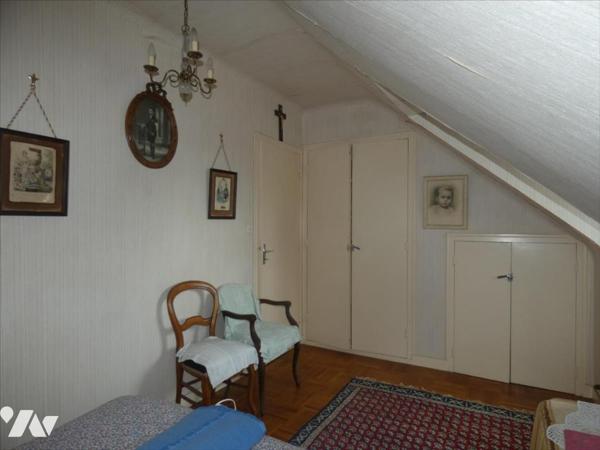 BRASPARTS- Maison au bourg