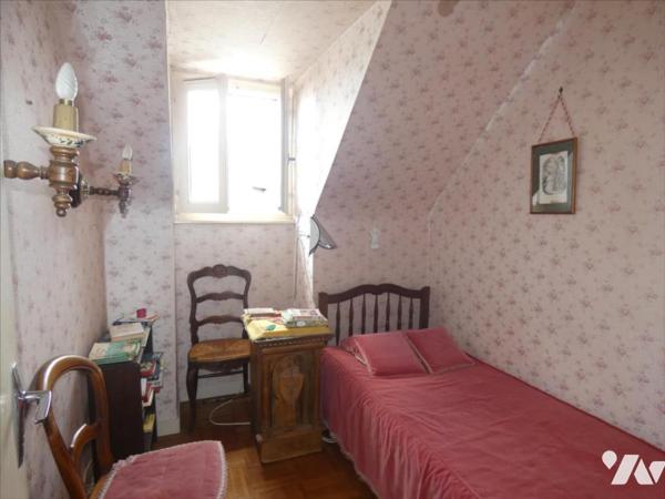 BRASPARTS- Maison au bourg