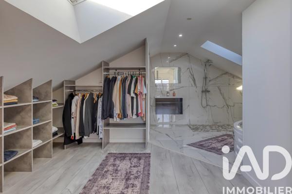 Maison à vendre 5 pièces 149 m² Grenoble