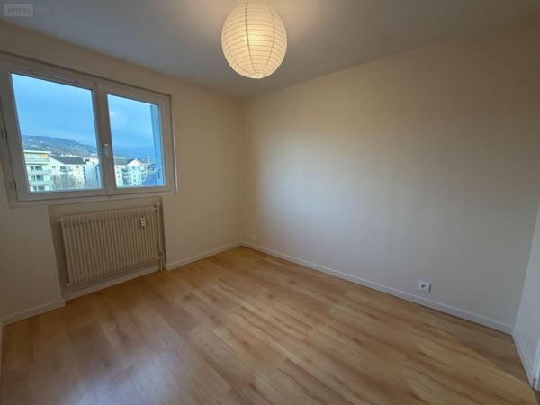 Appartement à vendre à Chambéry en Savoie (73000), ref : 73007-194