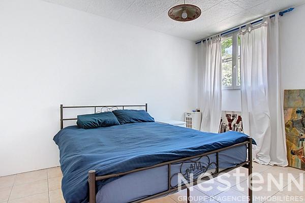 A VENDRE Maison à Taradeau 6 pièce(s) 236 m2 avec vue dégagée, piscine