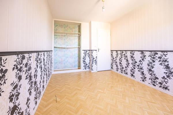 LA ROCHELLE - Maison à etage  / 3 chambres.