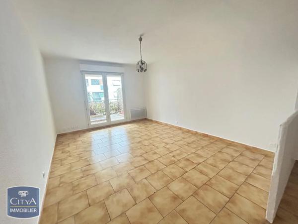 Appartement à louer 3 pièces 74.09m²