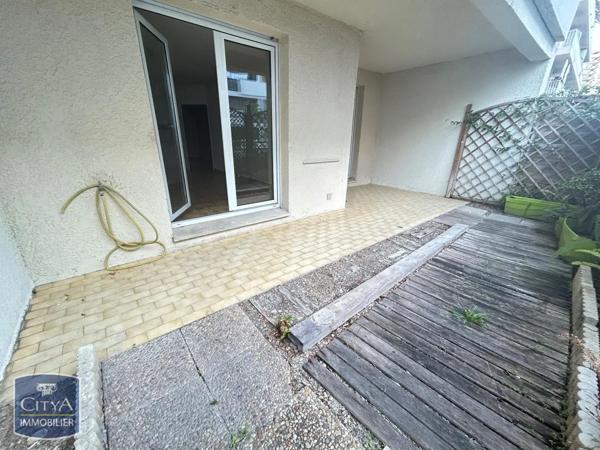 Appartement à louer 3 pièces 74.09m²