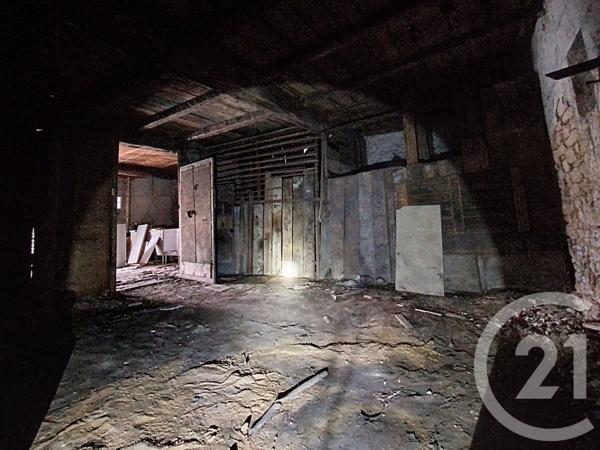 Appartement à vendre  2 pièces - 130,39 m 2   ROCHEFORT  - 17