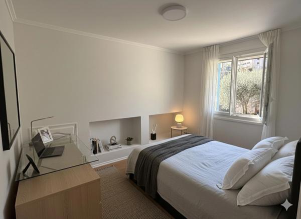 Maison provençale de caractère avec piscine, vue dégagée, 4 garages – Proche centre-ville et commerces