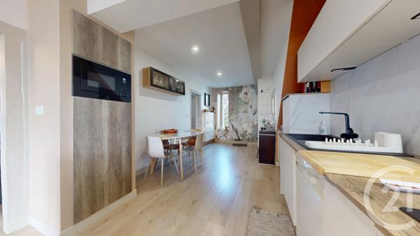 Appartement F3 à vendre  3 pièces - 65,20 m 2   ANGLET  - 64