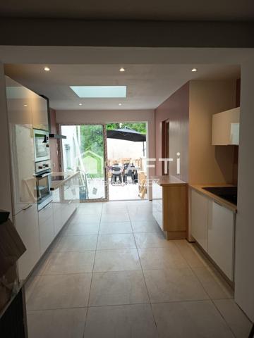Maison semi individuelle en semi plain pied