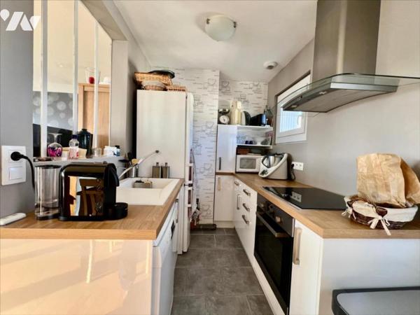 APPT T2 + CAVE + TERRASSE + BALCON