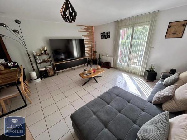 Appartement à louer 3 pièces 70m² Coignières (78310)
