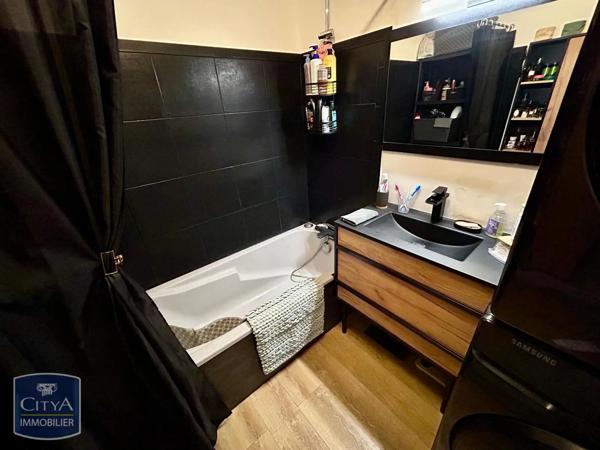 Appartement à louer 3 pièces 70m² Coignières (78310)