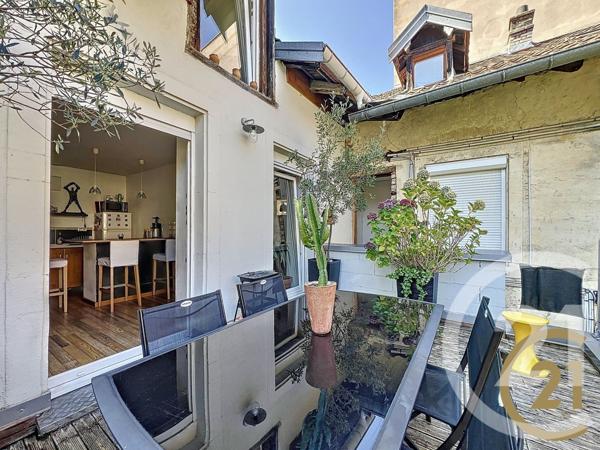 Appartement F4 à vendre  5 pièces - 100,50 m2 MONTBELIARD - 25