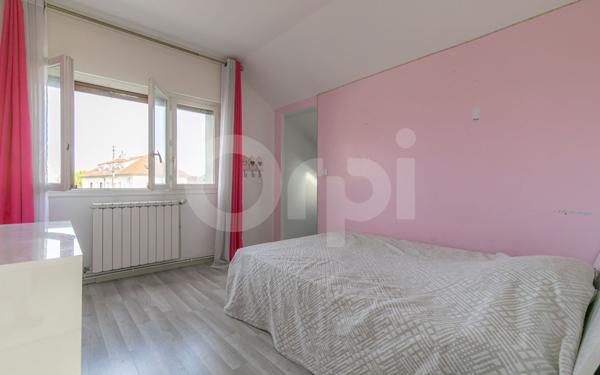 Maison à vendre    5 pièces • 160 m2 Clichy-sous-Bois