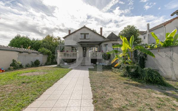 Maison à vendre    5 pièces • 160 m2 Clichy-sous-Bois