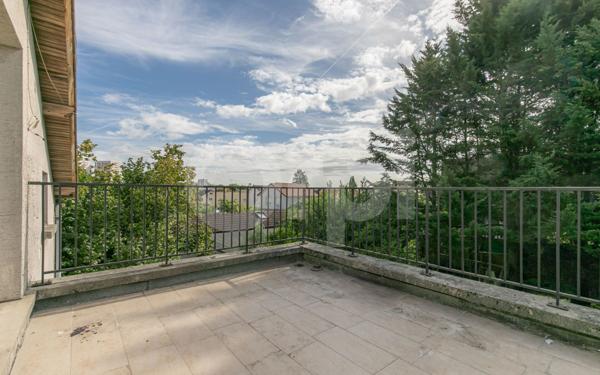 Maison à vendre    5 pièces • 160 m2 Clichy-sous-Bois