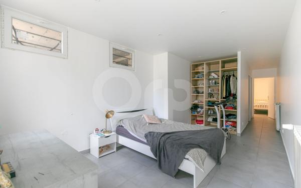 Maison à vendre    5 pièces • 160 m2 Clichy-sous-Bois