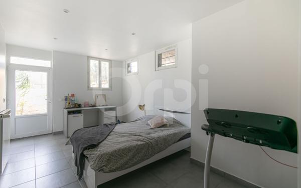 Maison à vendre    5 pièces • 160 m2 Clichy-sous-Bois
