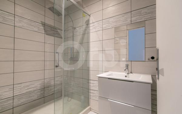 Maison à vendre    5 pièces • 160 m2 Clichy-sous-Bois