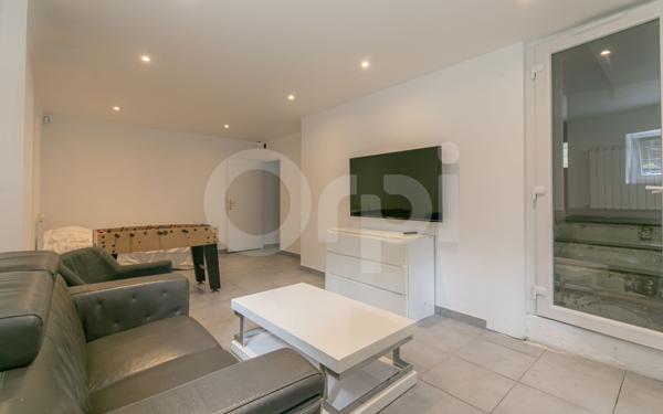 Maison à vendre    5 pièces • 160 m2 Clichy-sous-Bois