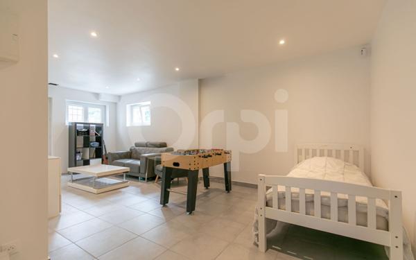 Maison à vendre    5 pièces • 160 m2 Clichy-sous-Bois