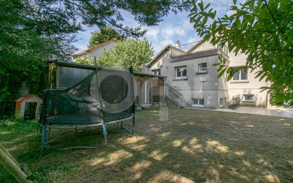 Maison à vendre    5 pièces • 160 m2 Clichy-sous-Bois