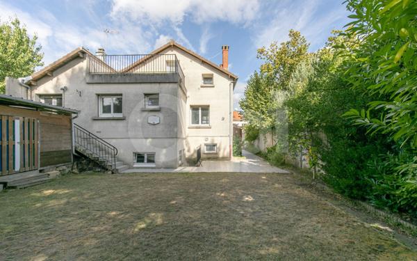 Maison à vendre    5 pièces • 160 m2 Clichy-sous-Bois