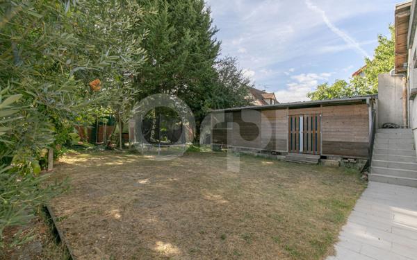Maison à vendre    5 pièces • 160 m2 Clichy-sous-Bois