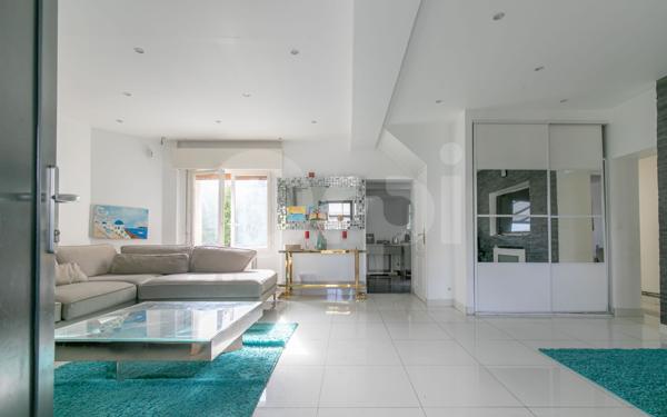 Maison à vendre    5 pièces • 160 m2 Clichy-sous-Bois