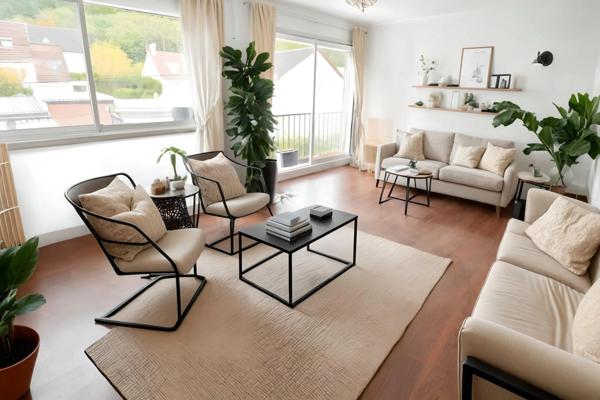 Dpt Yvelines (78), à vendre SAINT CYR L'ECOLE appartement T4 de 74 m²