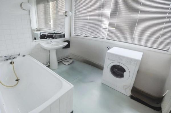 Dpt Yvelines (78), à vendre SAINT CYR L'ECOLE appartement T4 de 74 m²