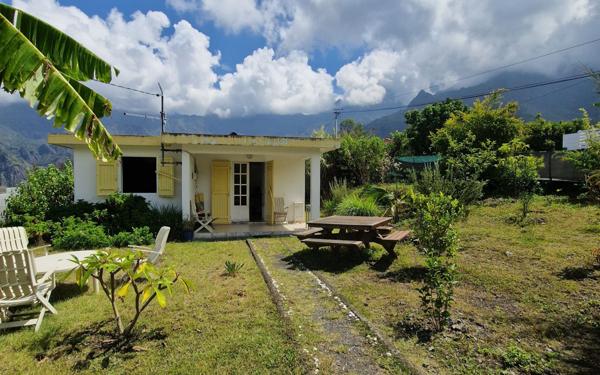 Maison à vendre    4 pièces •  Cilaos