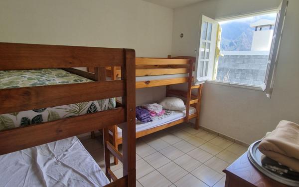 Maison à vendre    4 pièces •  Cilaos