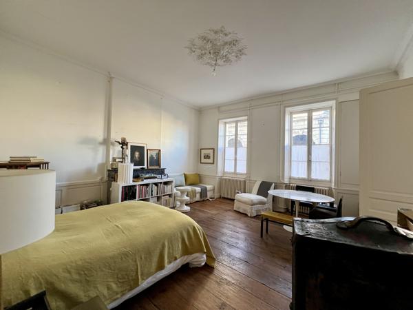Maison à vendre à Saint-Jean-d'Angély (17400) - Charente-Maritime