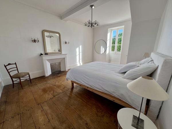 Maison à vendre à Saint-Jean-d'Angély (17400) - Charente-Maritime