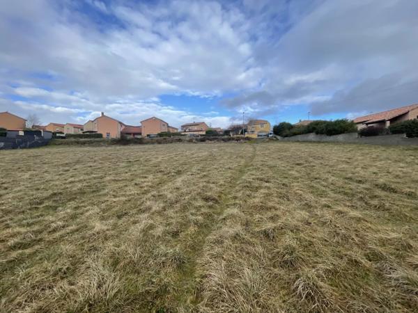 Vente Terrain 5197 m2 à Millau