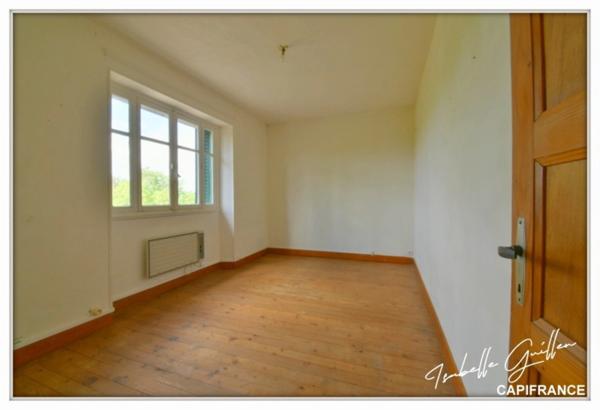 Dpt Cher (18), à vendre LE CHATELET maison P3 de 98 m² - Terrain de 207,00 m²