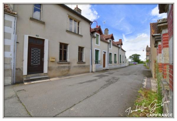 Dpt Cher (18), à vendre LE CHATELET maison P3 de 98 m² - Terrain de 207,00 m²