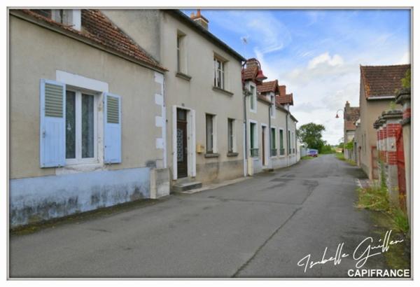 Dpt Cher (18), à vendre LE CHATELET maison P3 de 98 m² - Terrain de 207,00 m²