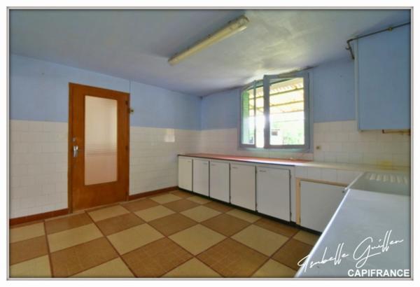 Dpt Cher (18), à vendre LE CHATELET maison P3 de 98 m² - Terrain de 207,00 m²